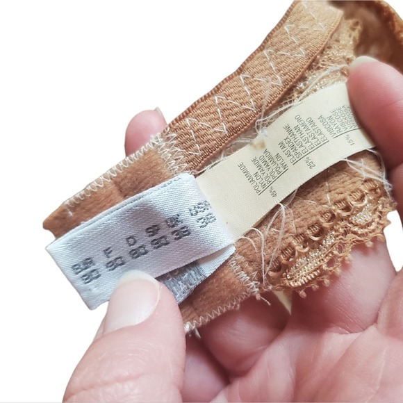 La Perla Lace Underwire Bra Ornate Size 3 / 36 Band B / C Cup Made in Italy - Picture 11 of 14